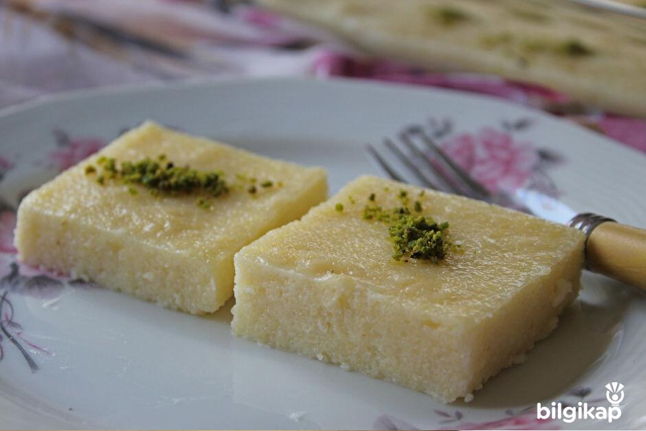 İrmik Pastası  Tarifler Yaş Pasta Tarifleri